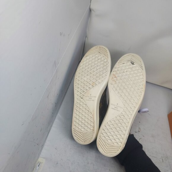 Louis Vuitton MENS Low Top Luxembourg LV Monogram Brown Sneaker - Picture 2 of 10